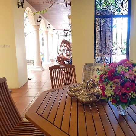 Prompimarn Villa Toscana Бангкок Экстерьер фото